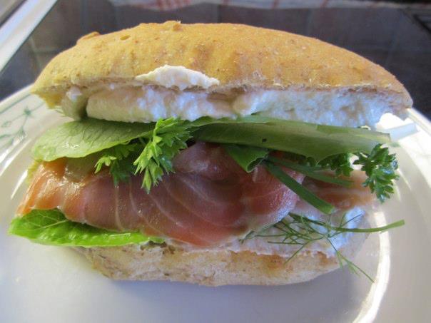 Laxbaguette med pepparrot